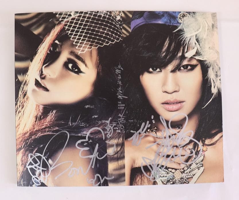 新品SISTARシスター4人自筆サイン入り写真集非売品入手困難品K-POP