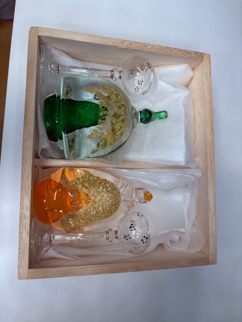 □瑠璃雛 雛人形 るりびな 奈良ガラス工房 金箔 立雛 おひなさま 値段