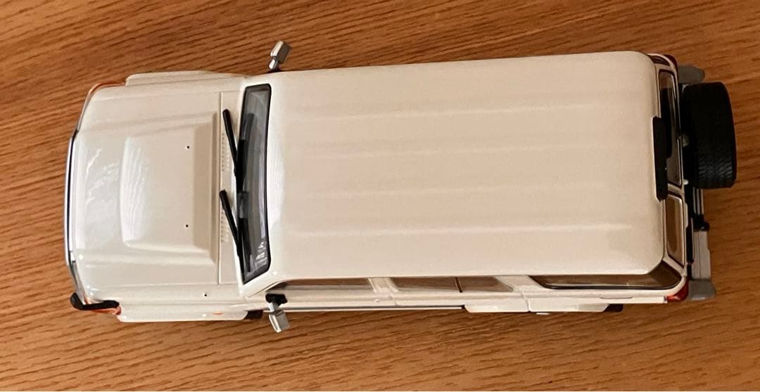 値下げ【非売品】 トヨタ　ランドクルーザー70 再販モデル　ミニカー 1/30