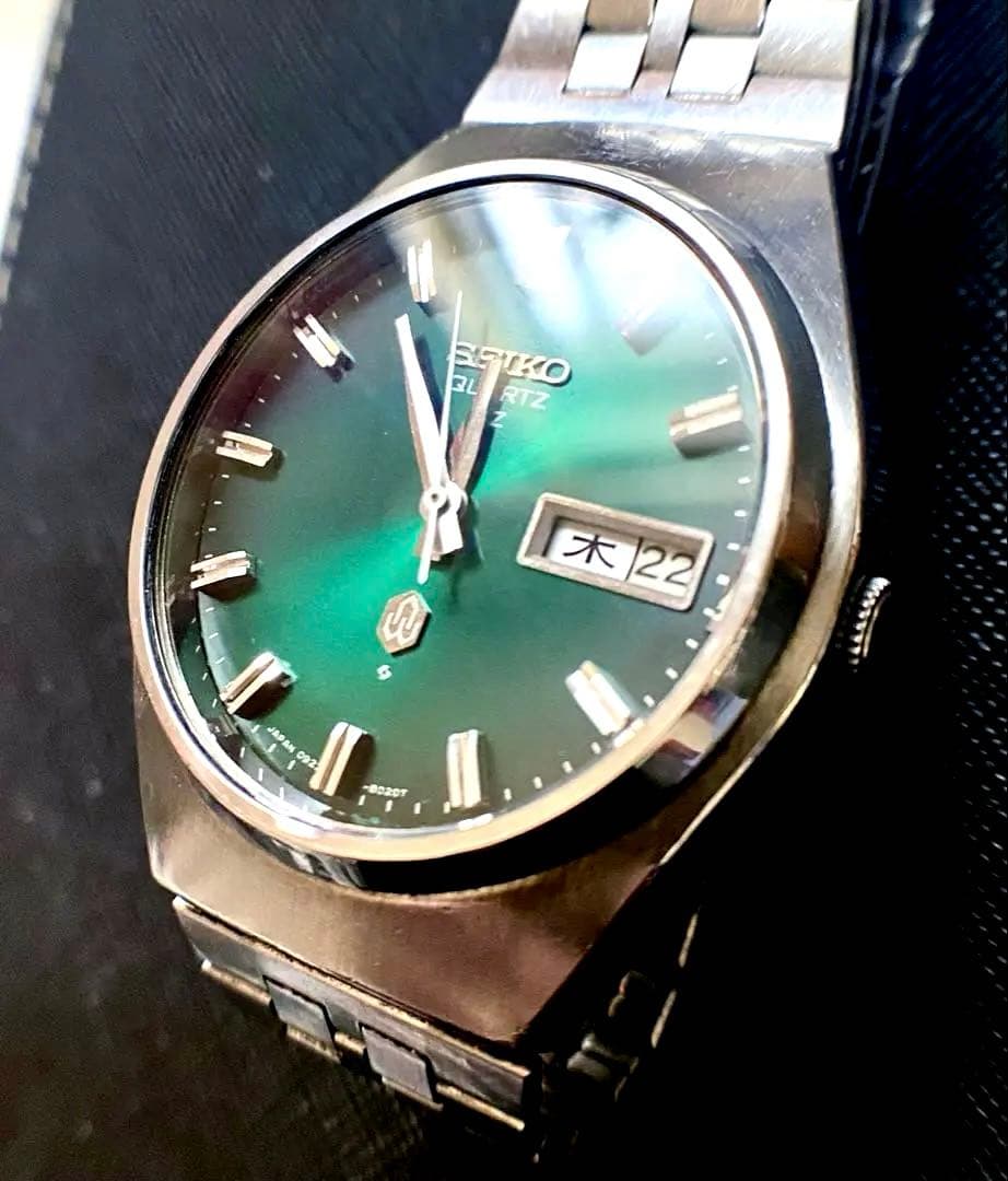 SEIKO QZ 1974 緑文字盤