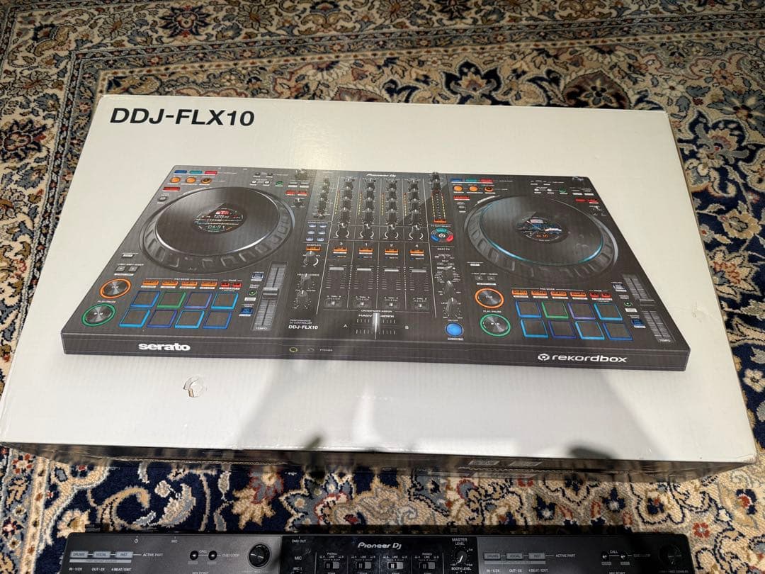 Pioneer DDJ-FLX10 コントローラー DDJ-FLX10 SPLIT. MIX. CREATE.
