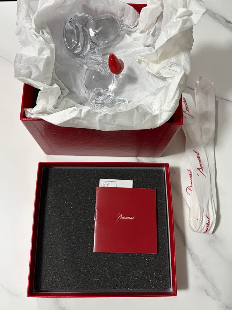 新品、未使用】バカラ Baccarat ガラス スヌーピー ハート 置物
