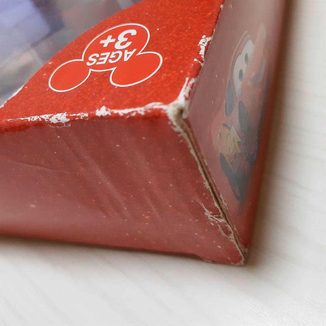 カリフォルニアディズニー限定　カーズ　ミニカー　フィギュア　6台セット