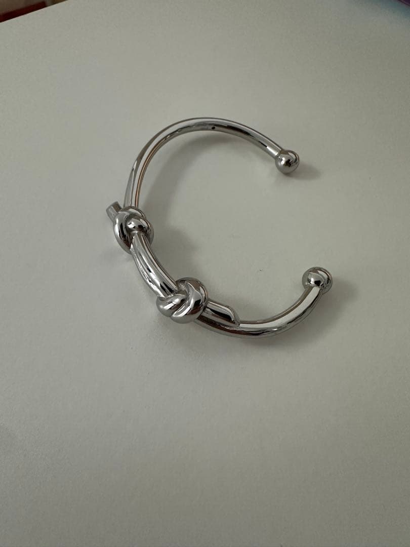 限定値下げ】DIESEL ノットデザイン シルバー バングル