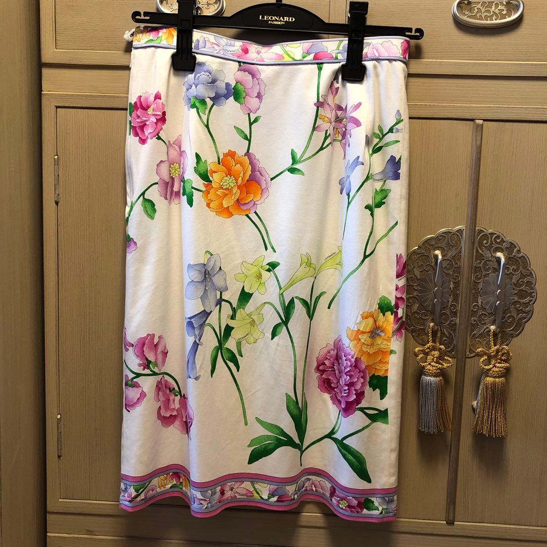 [LEONARD]レオナールスカート白地に花柄L クリーニング済