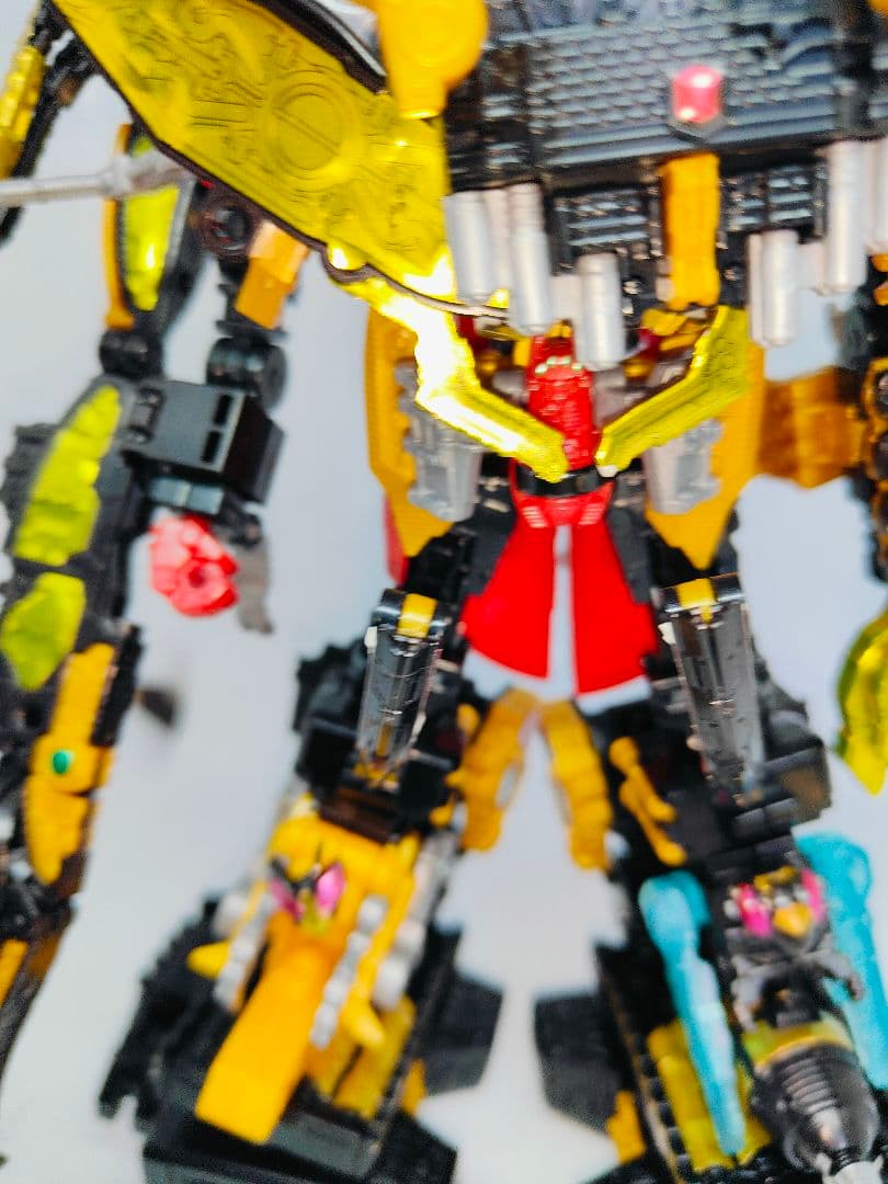 バンダイ　ミニプラシリーズ　王様戦隊キングオージャー　ゴッドキングオージャー