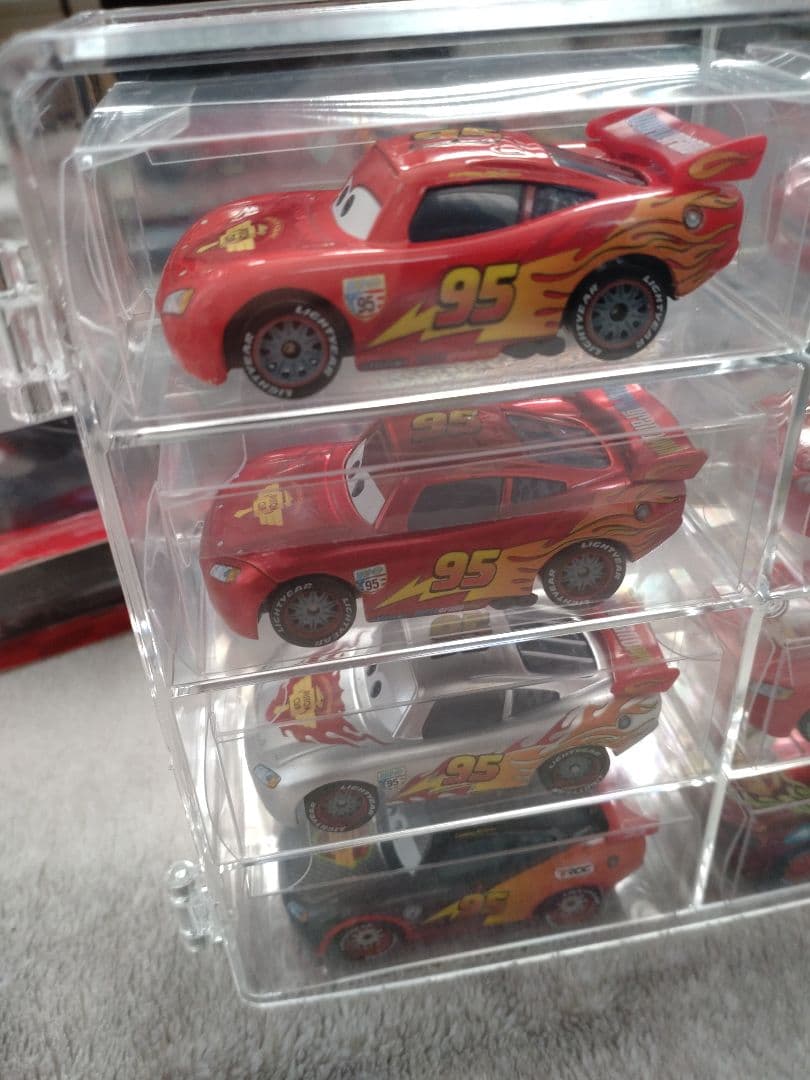 Mattel　マテル　カーズ　ミニカー　ケース付属　まとめ売り　おまけ付き