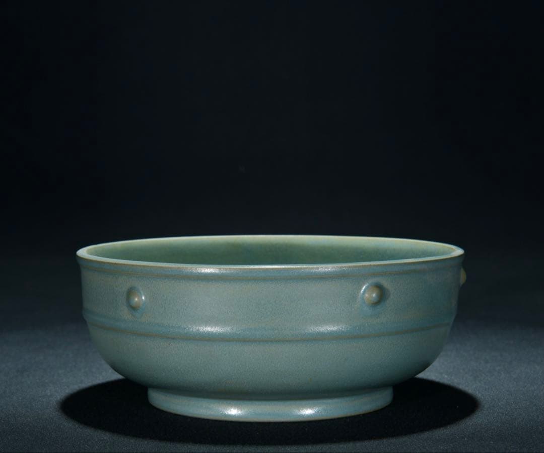 旧蔵　宋・汝窑　天青釉 鼓钉水洗 旧蔵 宋・汝窑 天青釉 鼓钉水洗