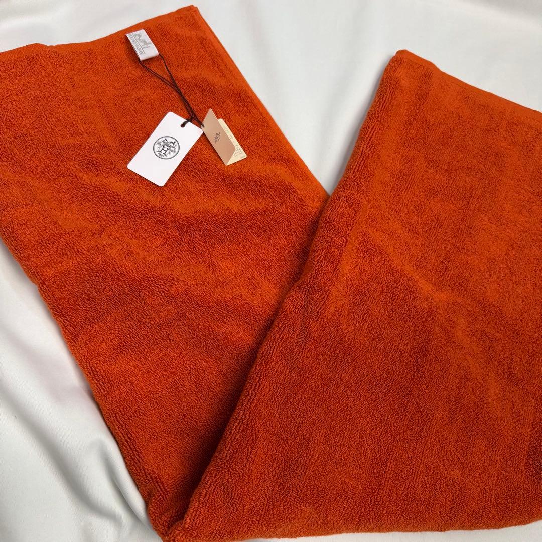 新品タグ付き】HERMES オレンジ バスタオル 大判55×98