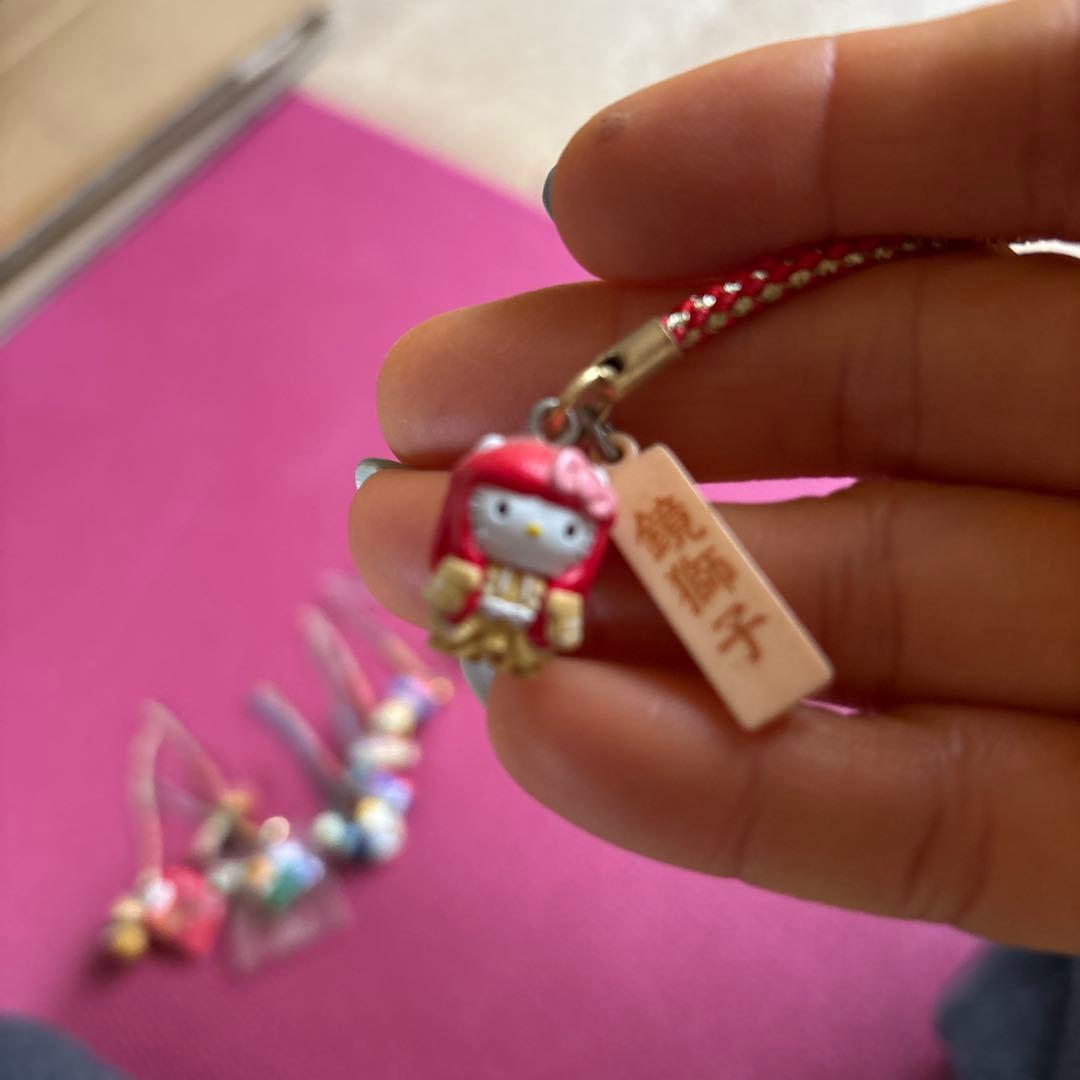 ご当地キティちゃんセット売り 沖縄から北海道まで色々