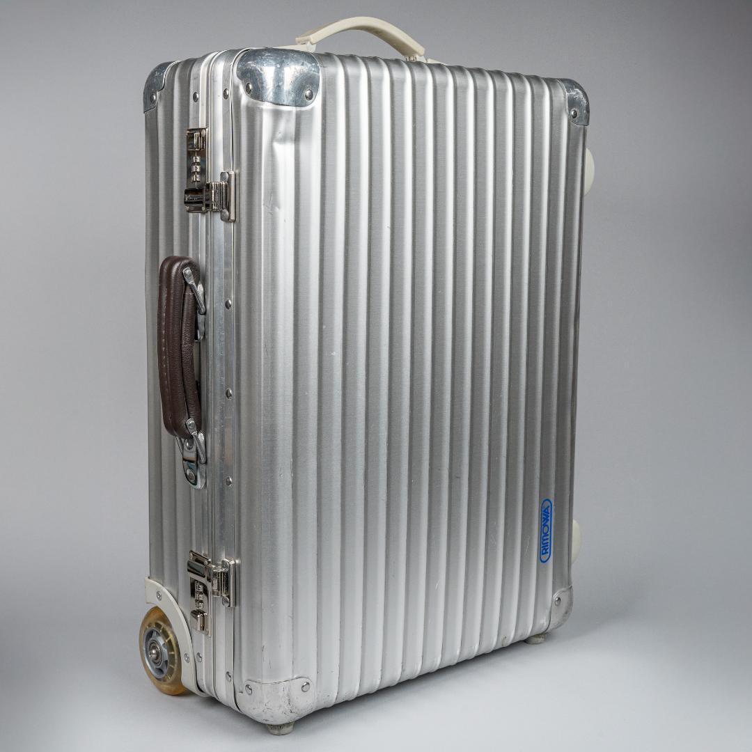 た*5様 RIMOWA リモワ クラシックフライト 35L 976.52 2輪 た*5様 RIMOWA リモワ クラシックフライト 35L 976.52 2輪 2026年最新
