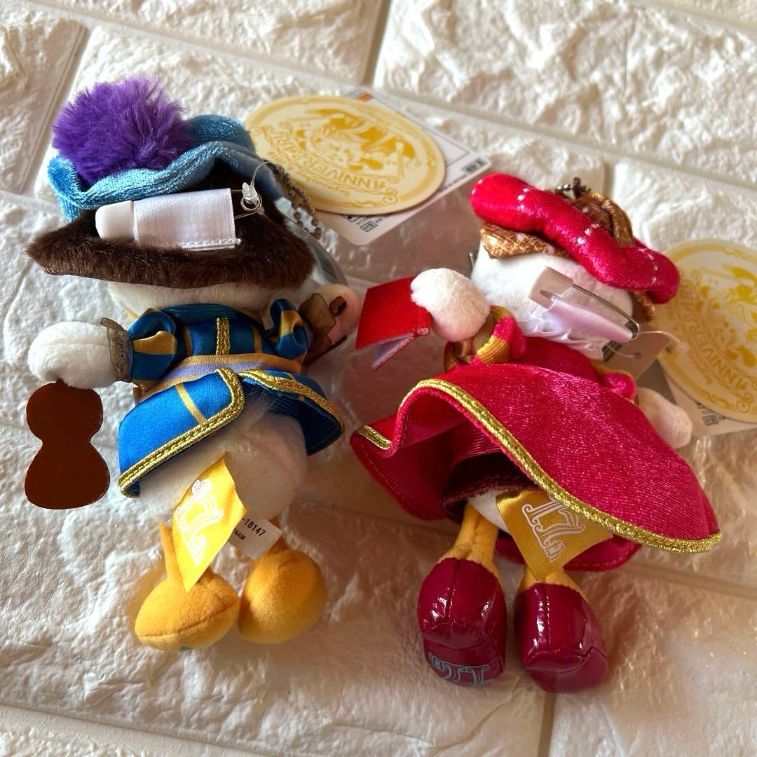ディズニーシー17周年 ドナルドダック デイジーダックぬいぐるみバッジ