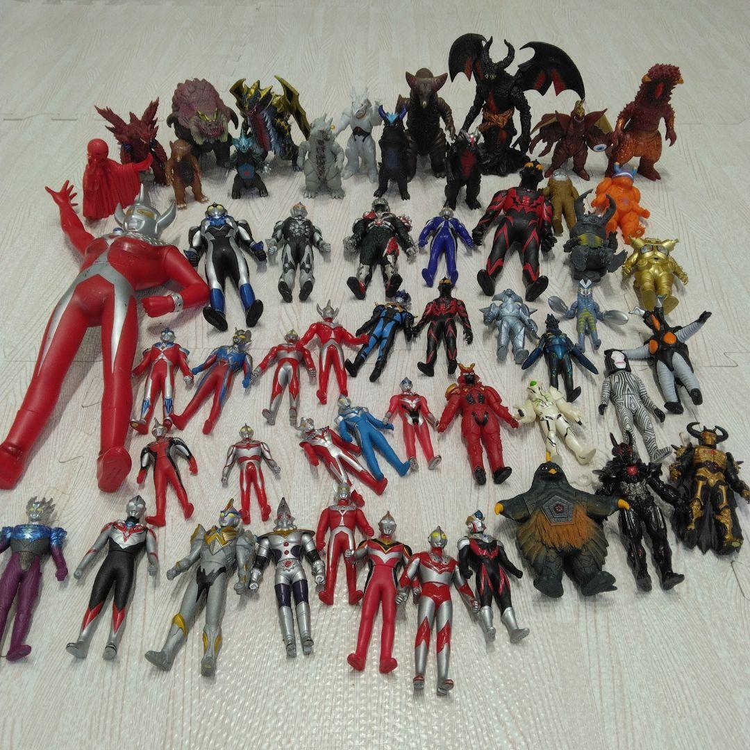 ウルトラマンフィギュアセット