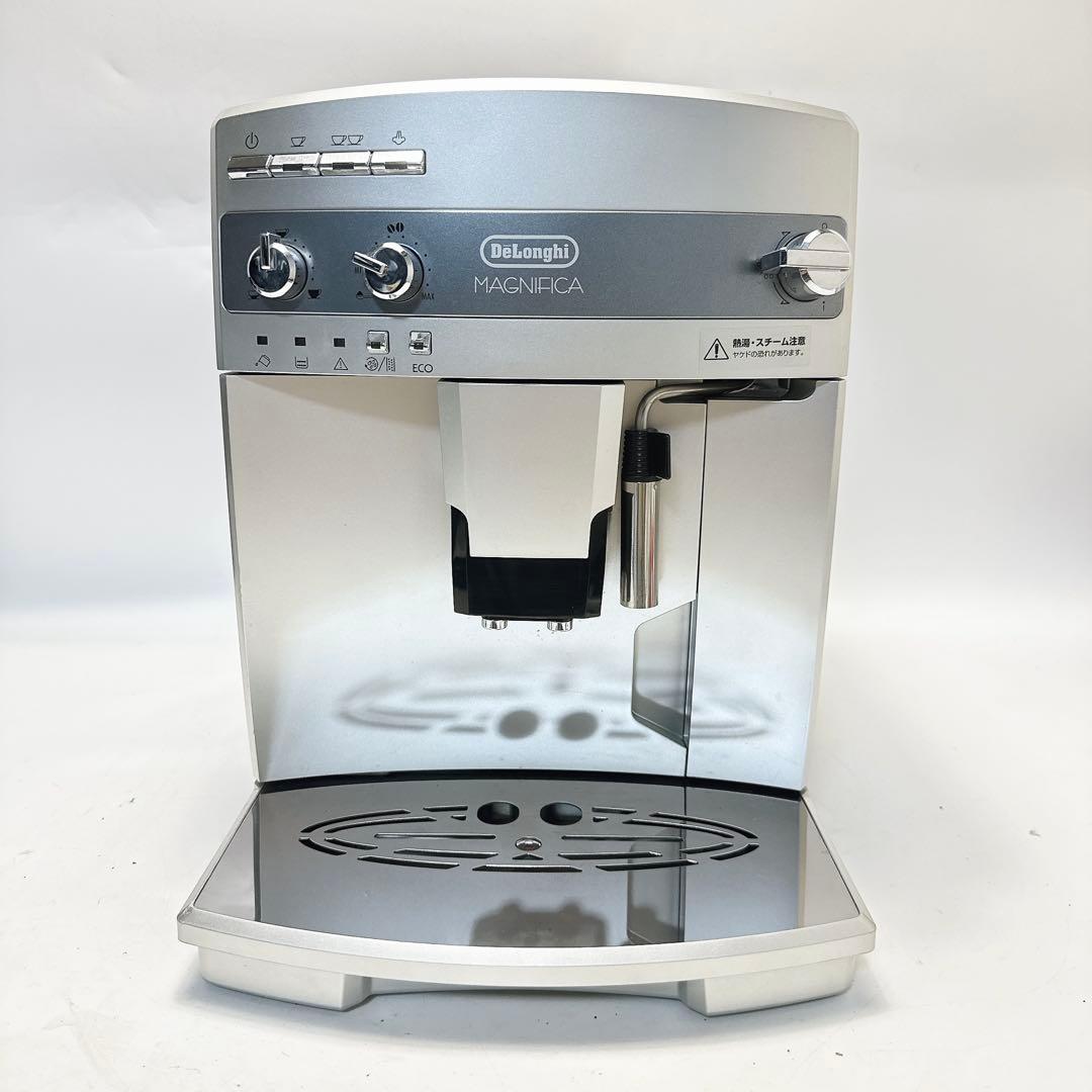 De'Longhi デロンギ マグニフィカ コーヒーマシン ESAM03110 - メルカリ