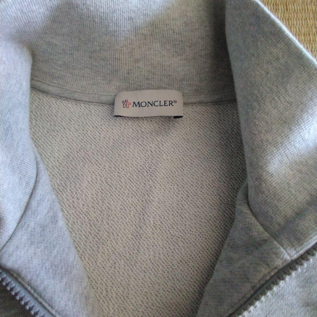 MONCLERスウェットジャンパー美品