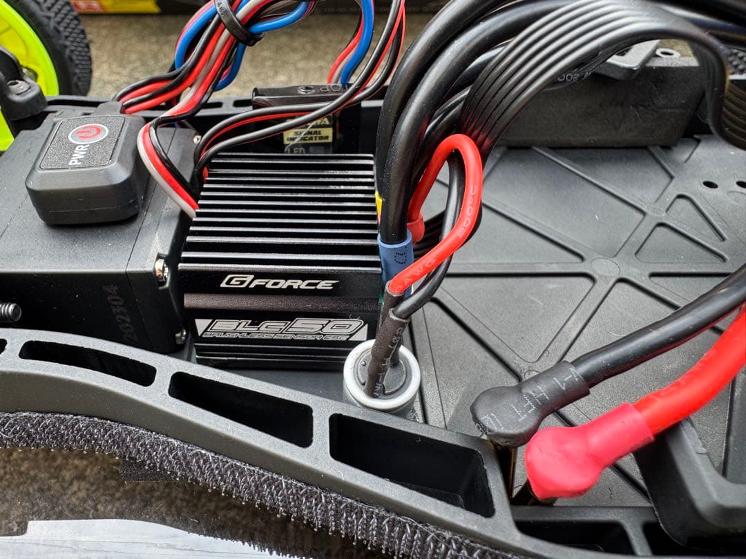 ヨコモRO2.0 サンワプロポ ブラシレス仕様 プロポケース無し付属しま