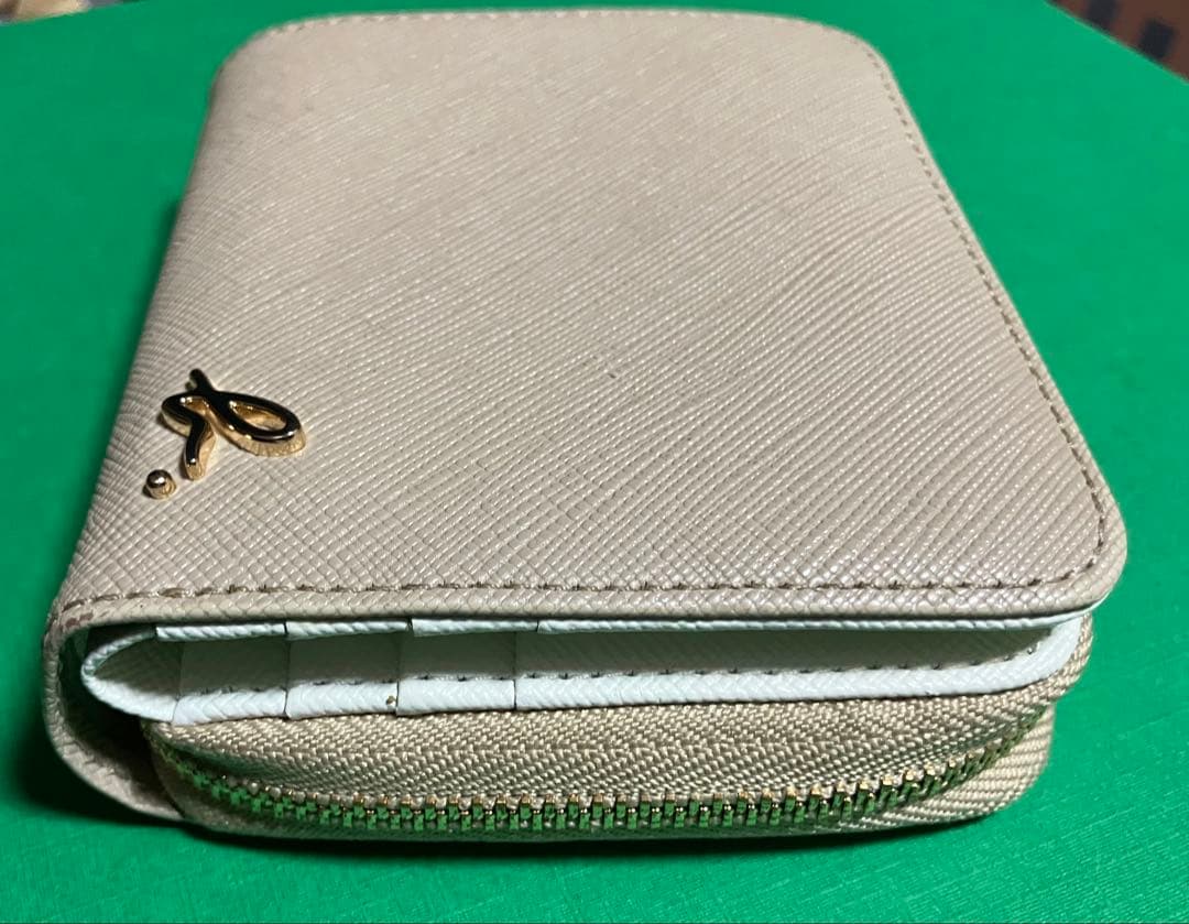 とみこ　美品　アニエスベー　折り財布　本革レザー　ベージュ