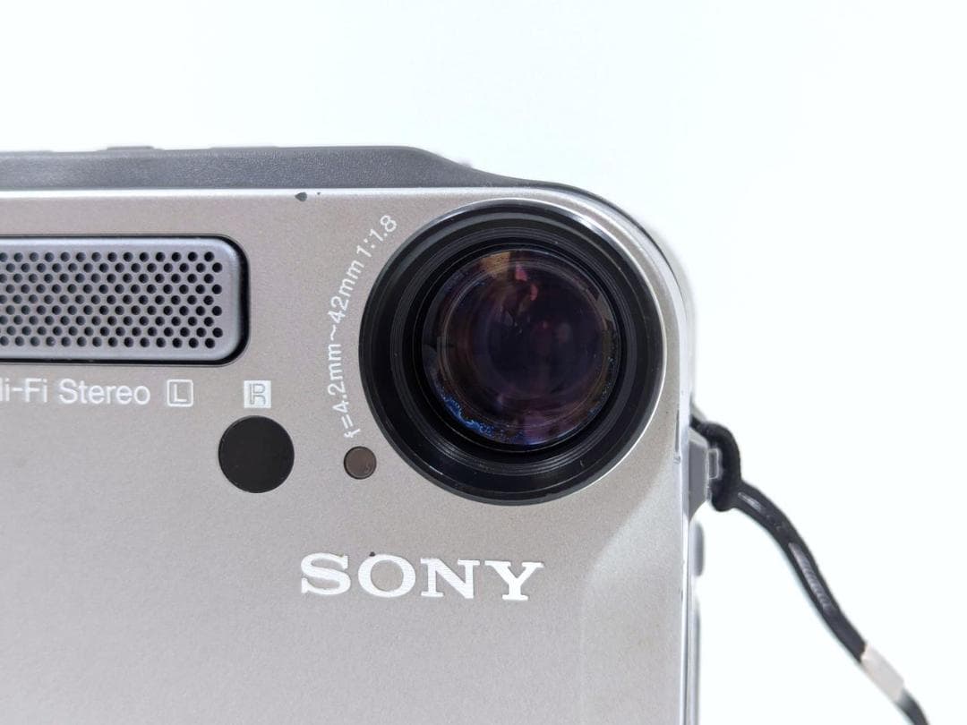 8mmテープのダビングに！ SONY ビデオカメラ CCD-SC55 01