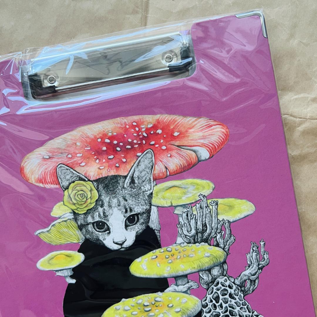 ② 台湾 ヒグチユウコ 奇幻動物森林 クリップボード チラシ セット