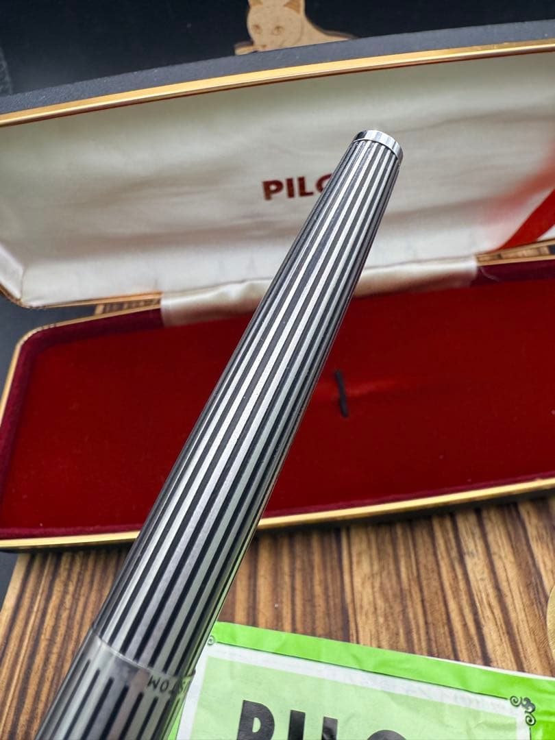 Pilot 万年筆 CUSTOM K-500SS 蝕刻ストライプ 18KWG F pilot ボールペン