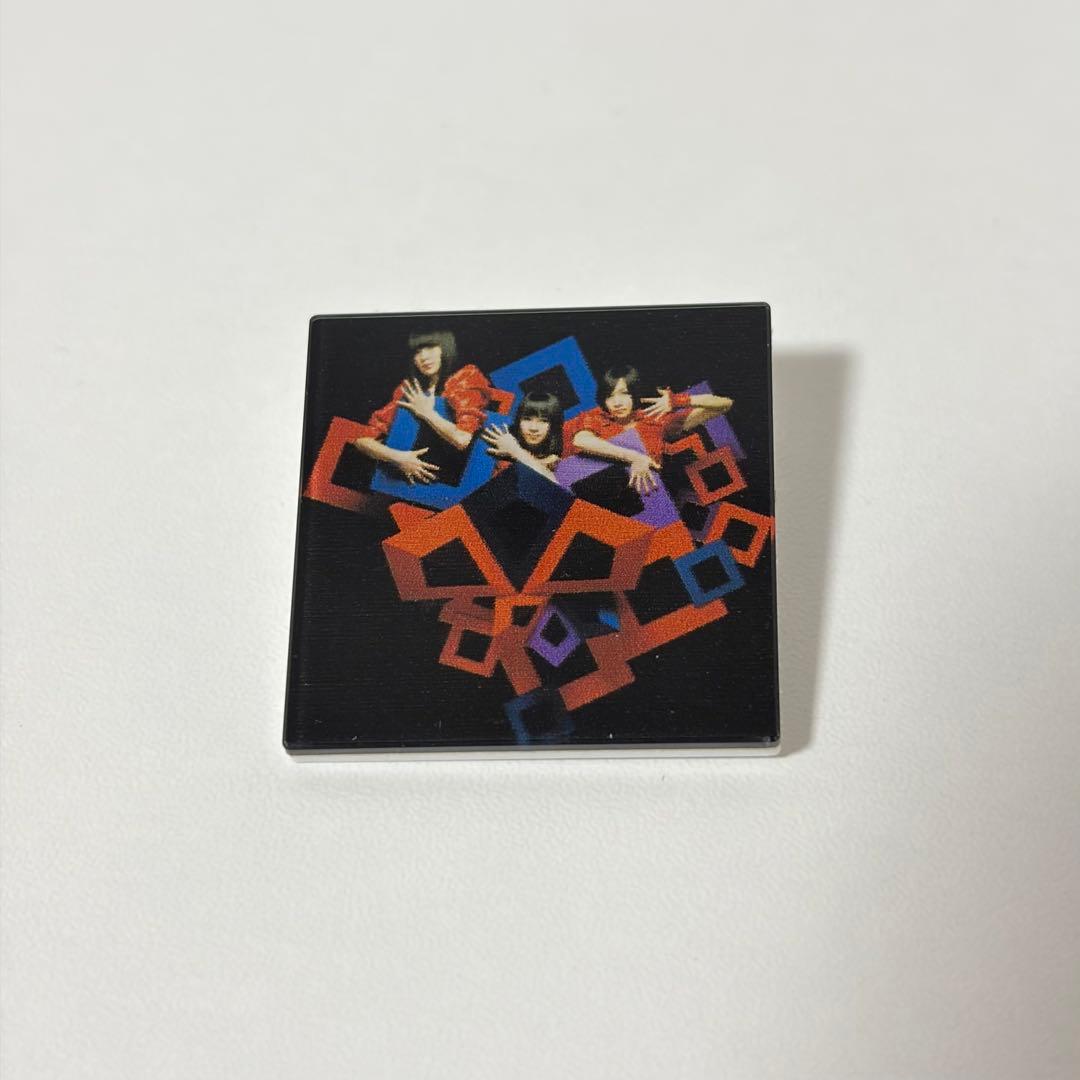 Perfume ジャケットコレクション 不自然なガール デザインエラー 誤植