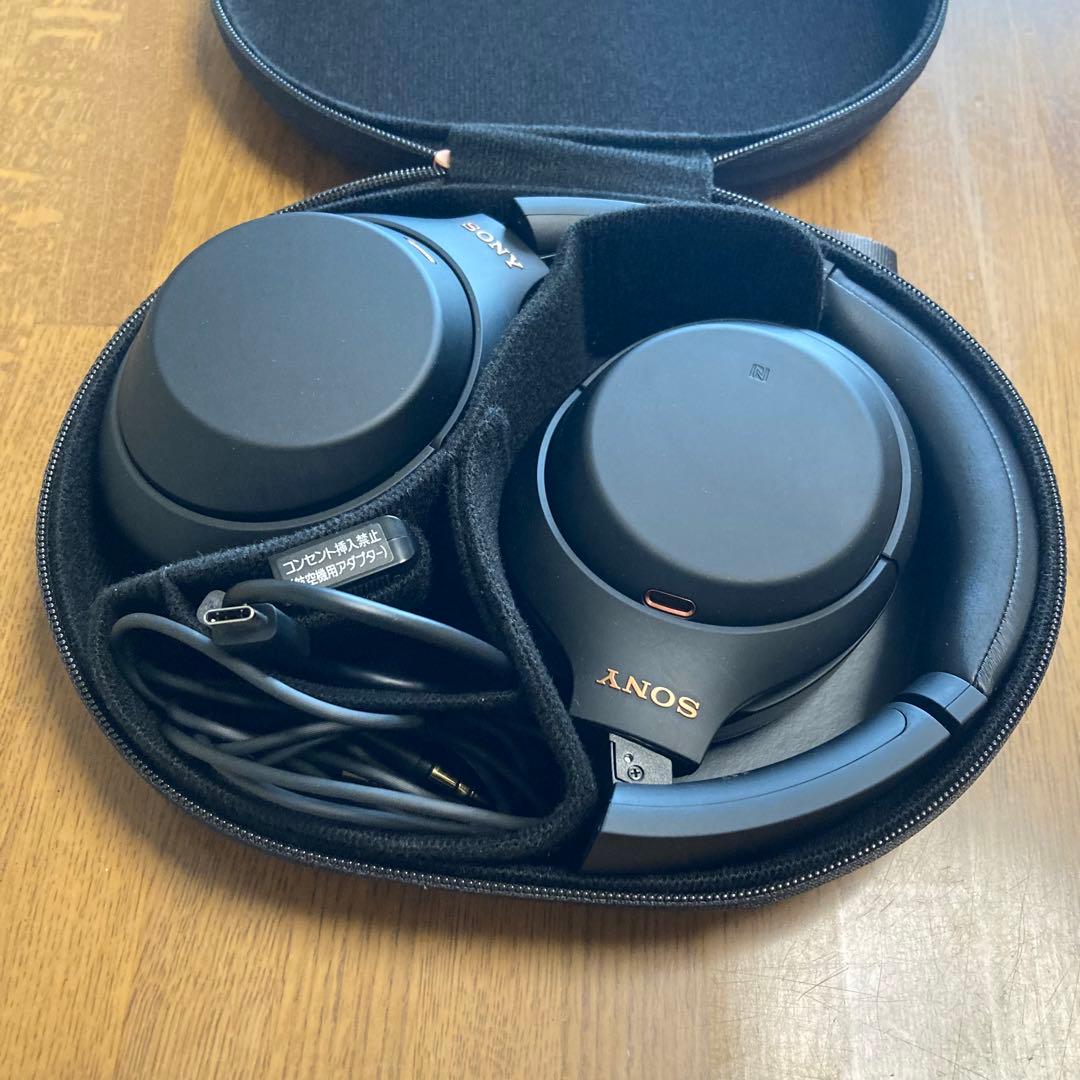 美品SONY ワイヤレスヘッドホン ブラックWH-1000XM4