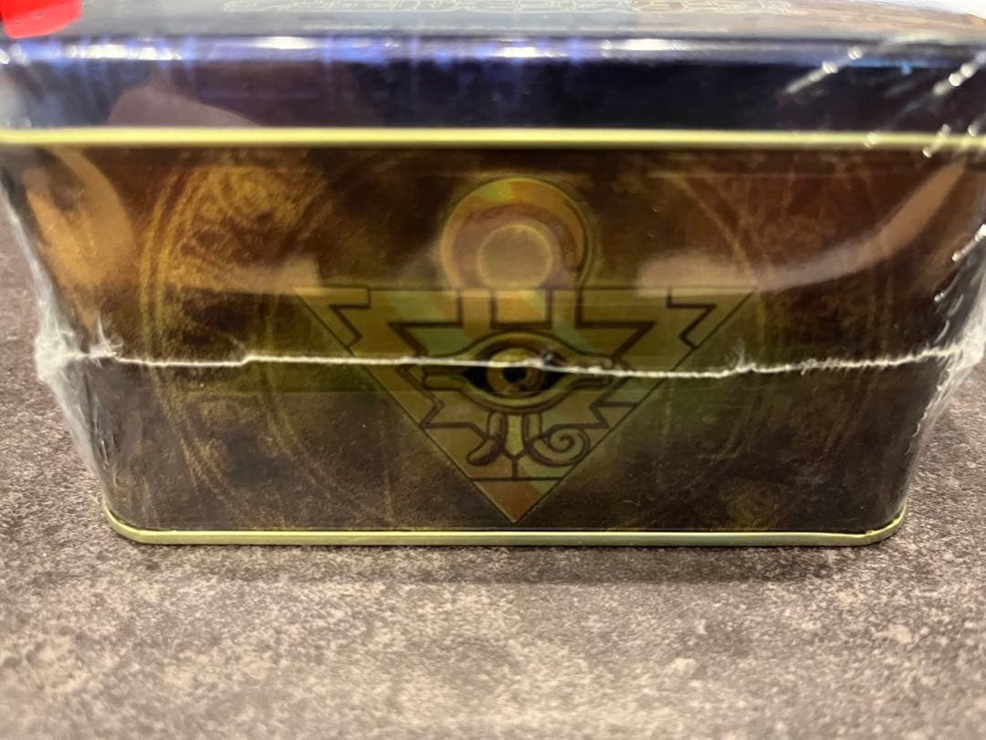 遊戯王 コレクターズtin2004 未開封 tin缶 シュリンク付き L