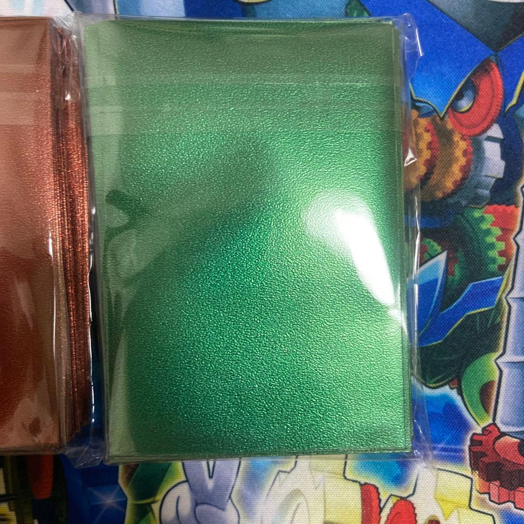 遊戯王 初期ロゴ スリーブ 未開封 絶版　赤　緑　レッド　グリーン　2個セット