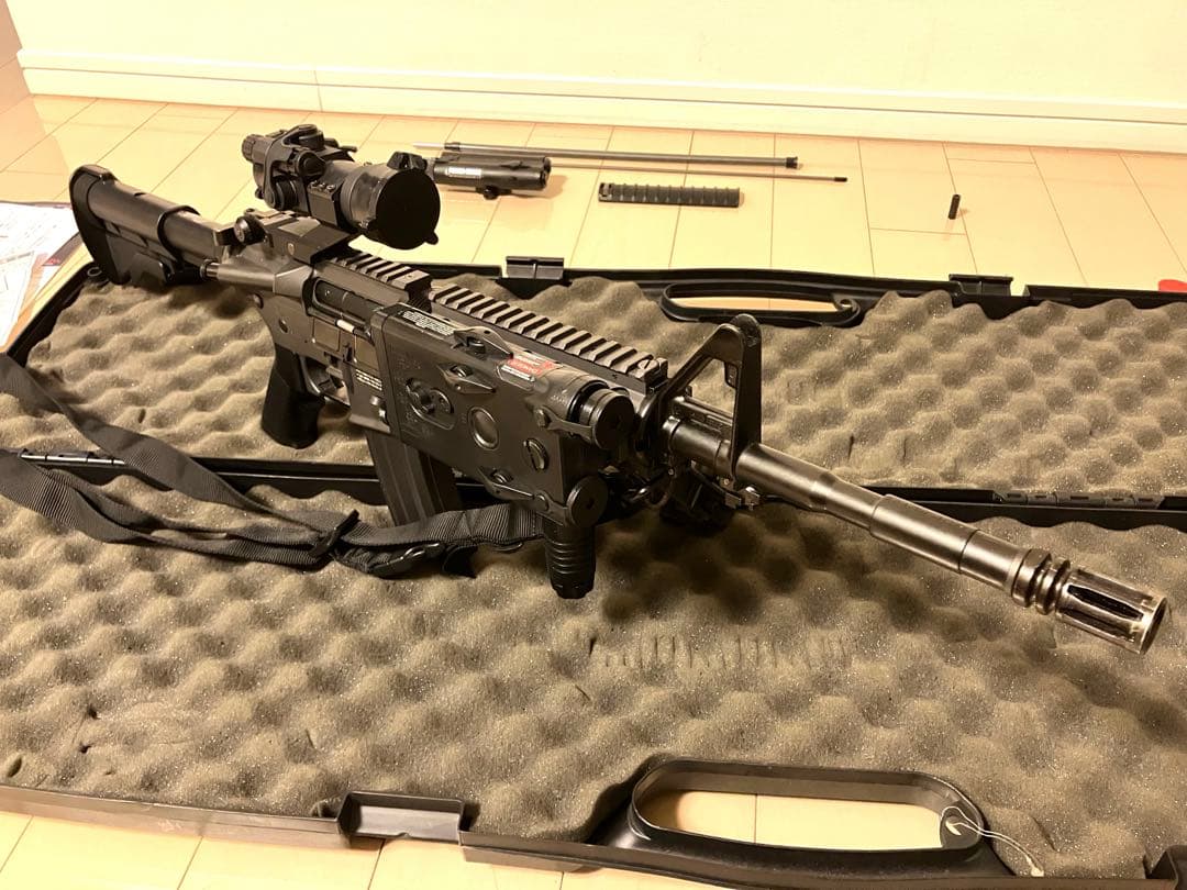 yy 東京マルイM4RIS初期　中古電動エアガン