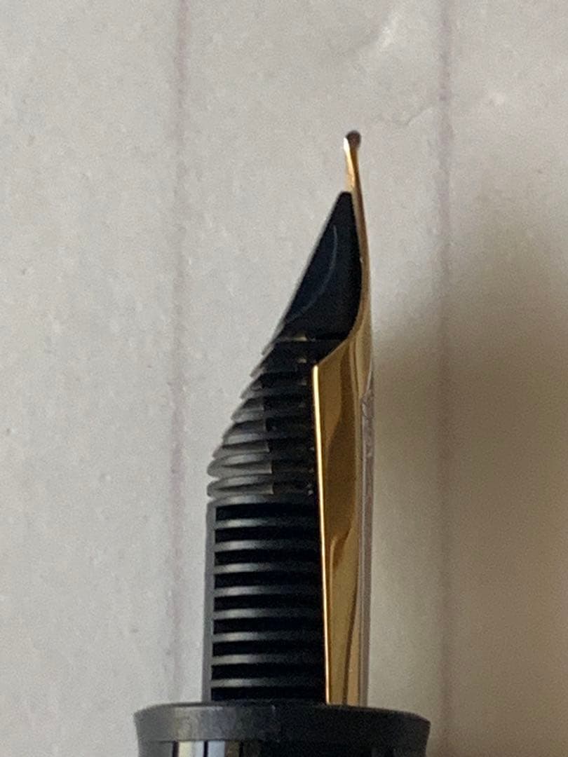 美品 モンブラン 万年筆 マイスターシュテュック149 18Kペン先