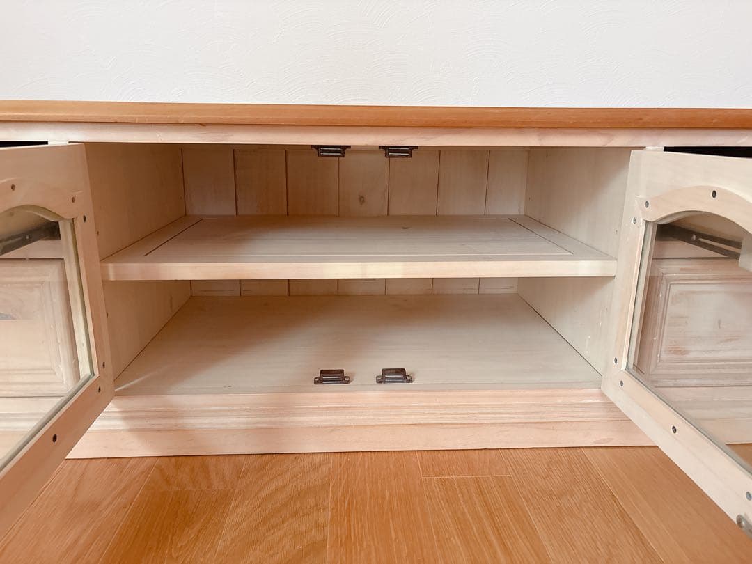 木製テレビ台 引き出し4つ ガラス扉付き フレンチカントリー風 150センチ