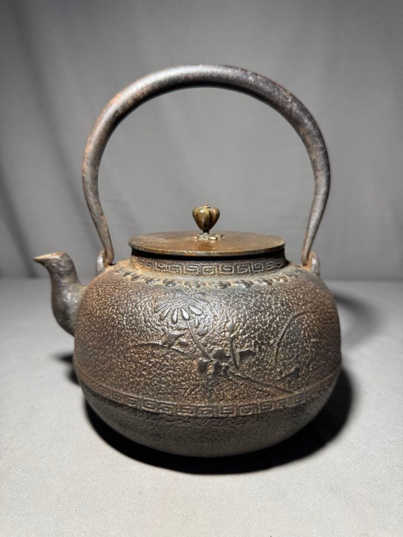 龍文堂安之助六角鉄瓶龍雲菊花模様稀少