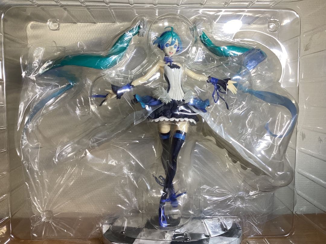 初音ミク フィギュア セブンスドラゴンTYPE2020 1/7スケール 中古品