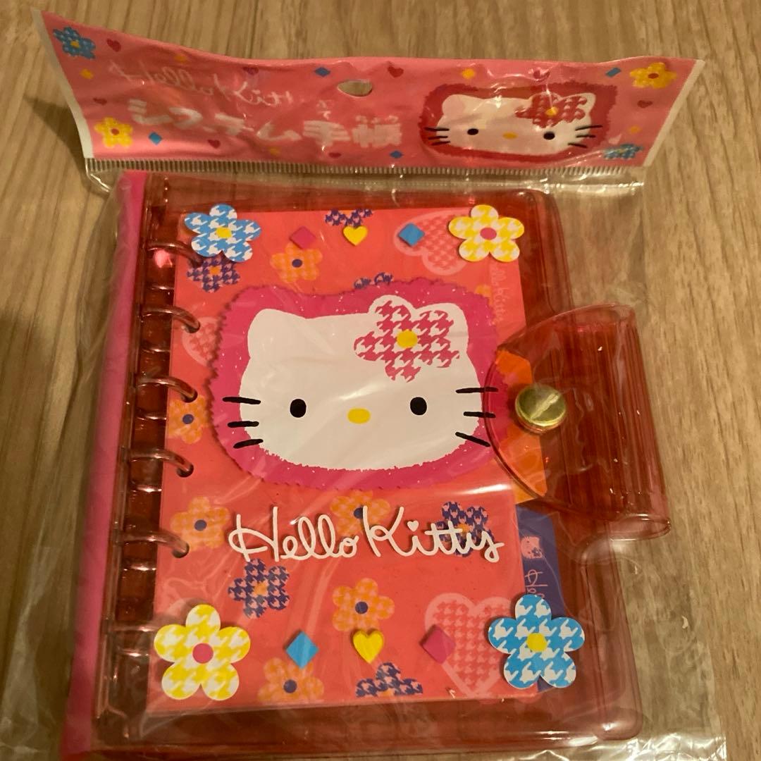 キティ希少地 平成レトロ バインダー 手帳 シール帳 ハローキティ