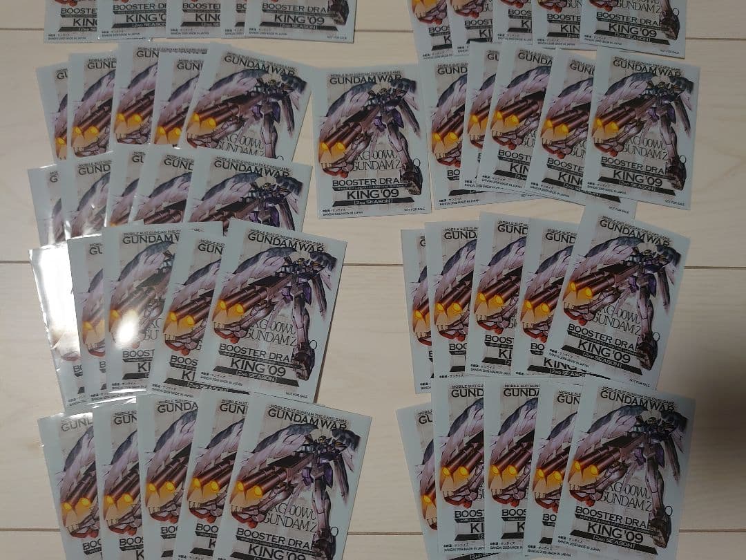 マ*鳥様 ウイングガンダムゼロカスタム スリーブ ガンダムウォー 大会優勝景品