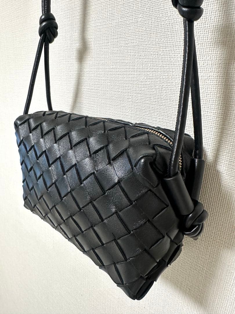 美品⭐︎BOTTEGA VENETA ショルダーバッグ MINI LOOP