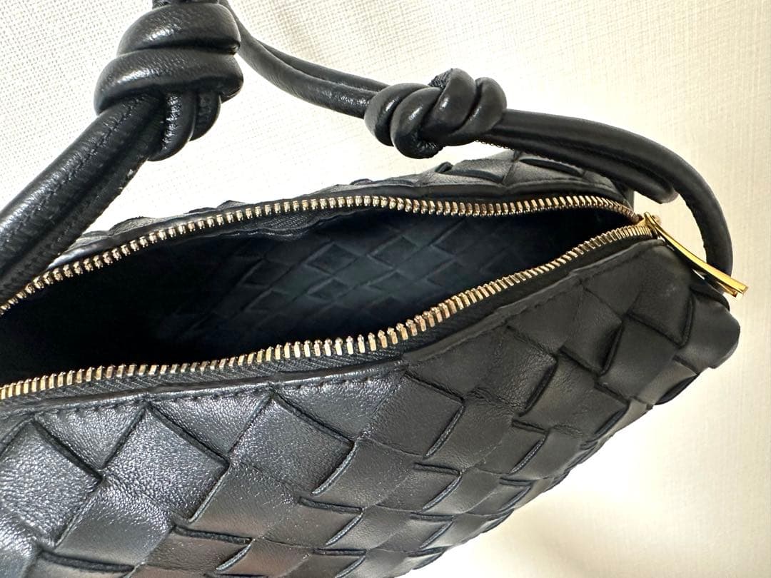 美品⭐︎BOTTEGA VENETA ショルダーバッグ MINI LOOP
