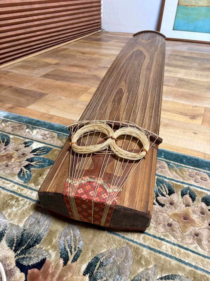 琴 13弦 引き取りお値引きします。