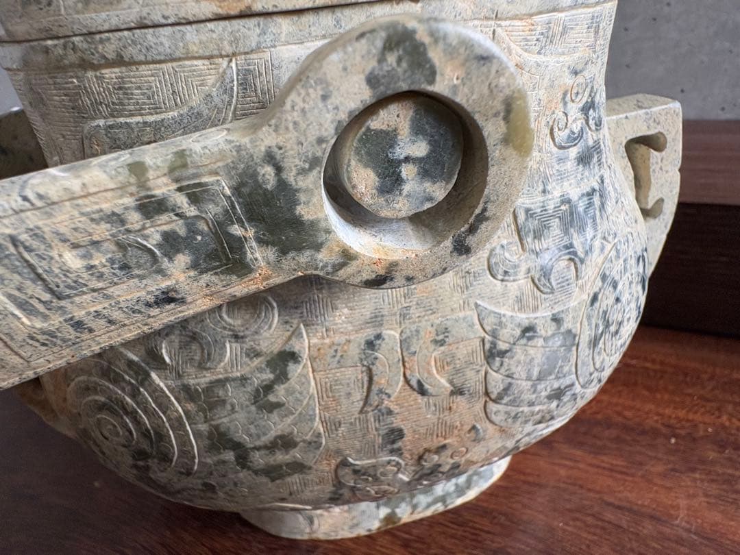 石？玉？の中国的な置物 中国美術 19cm 2.3 kg