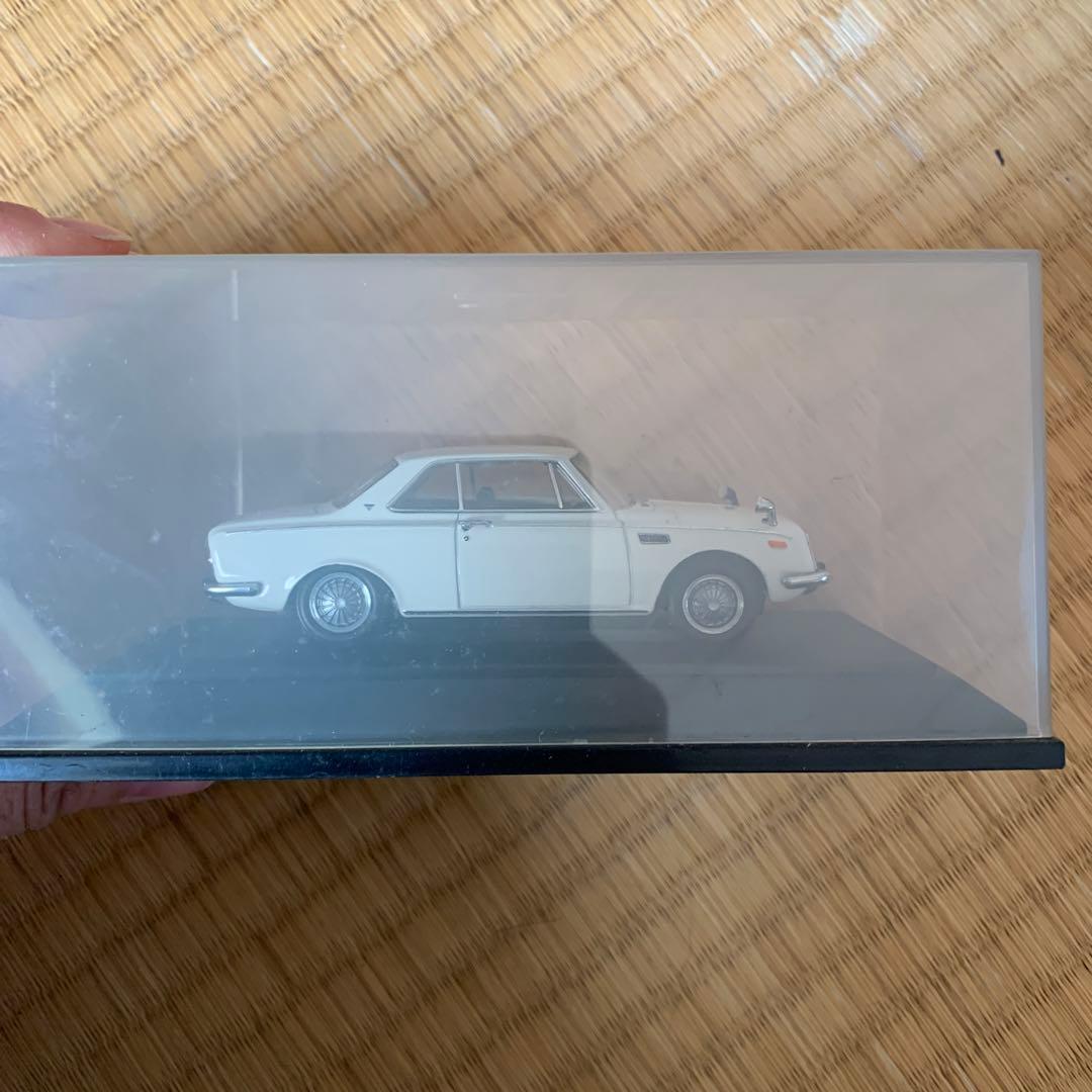 TOYOTA  1600GT(1967) ミニカー