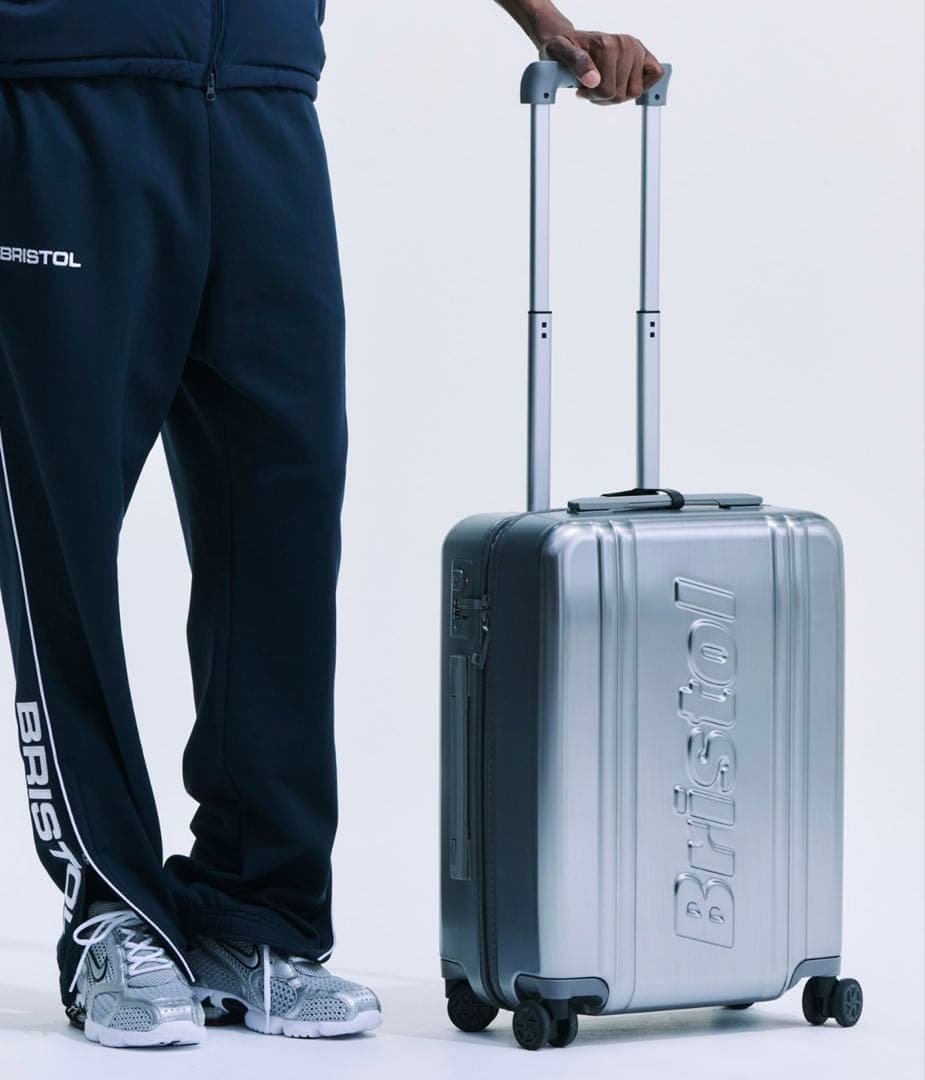 FCRB ZERO HALLIBURTON CLASSIC 37L 最安値 ( - メルカリ