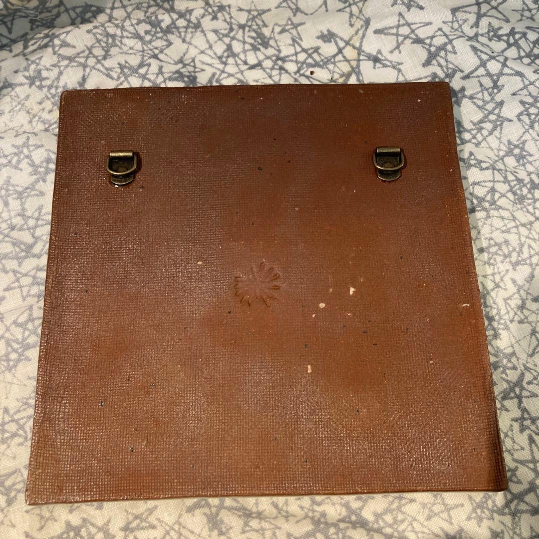 バーズワーズ 陶板 陶版 flying bird鳥模様の陶器プレート - メルカリ