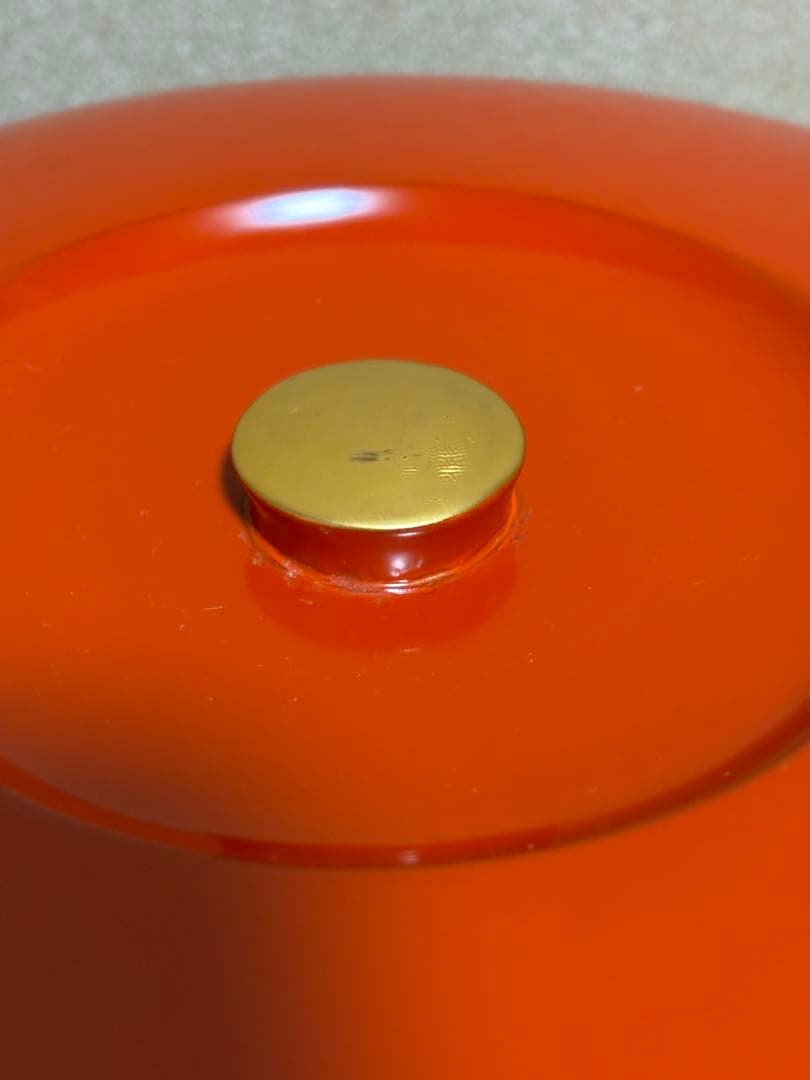 輪島塗　台付飯器　朱色　未使用