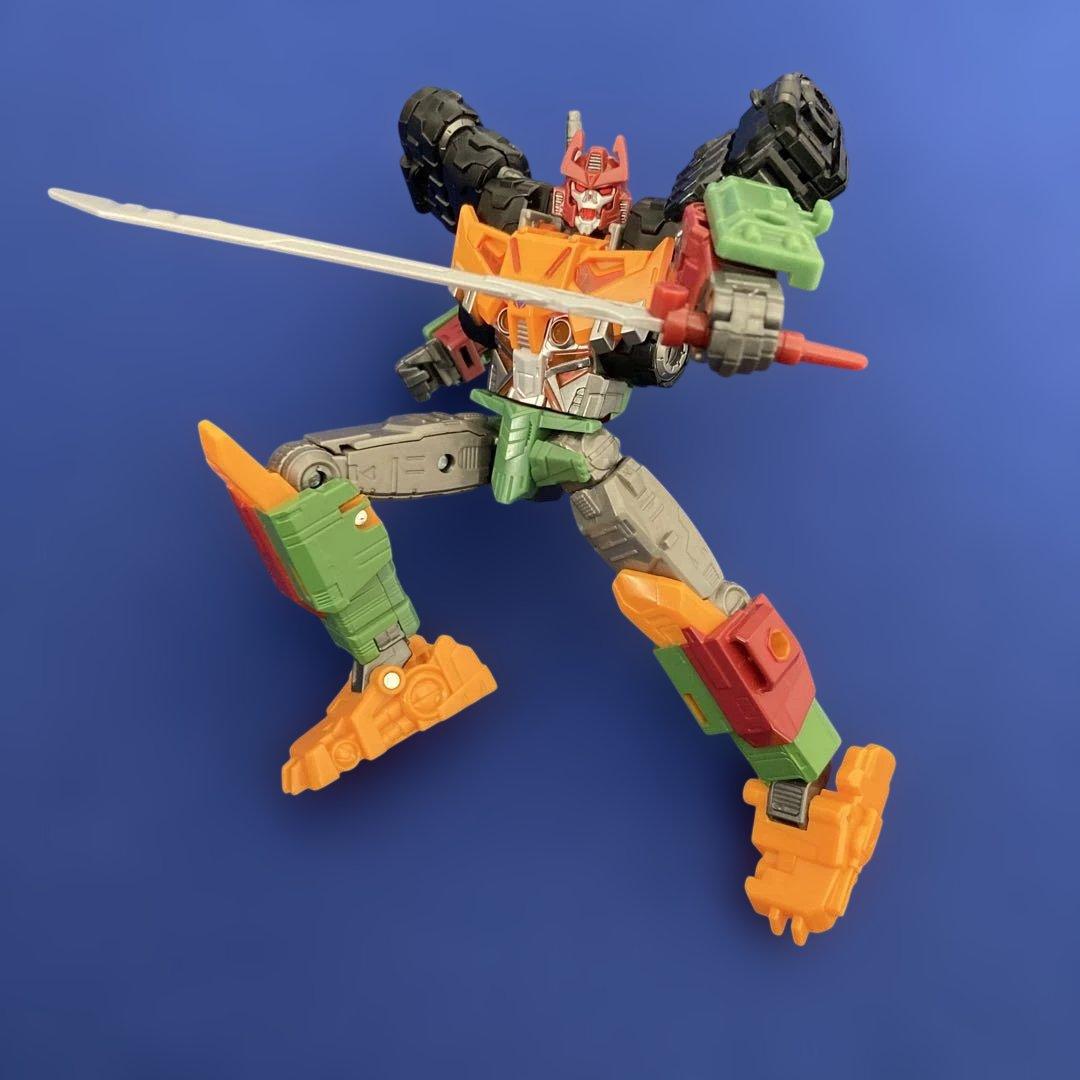 ブラジオン　トランスフォーマー レガシー エボリューション ハズブロ　海外版