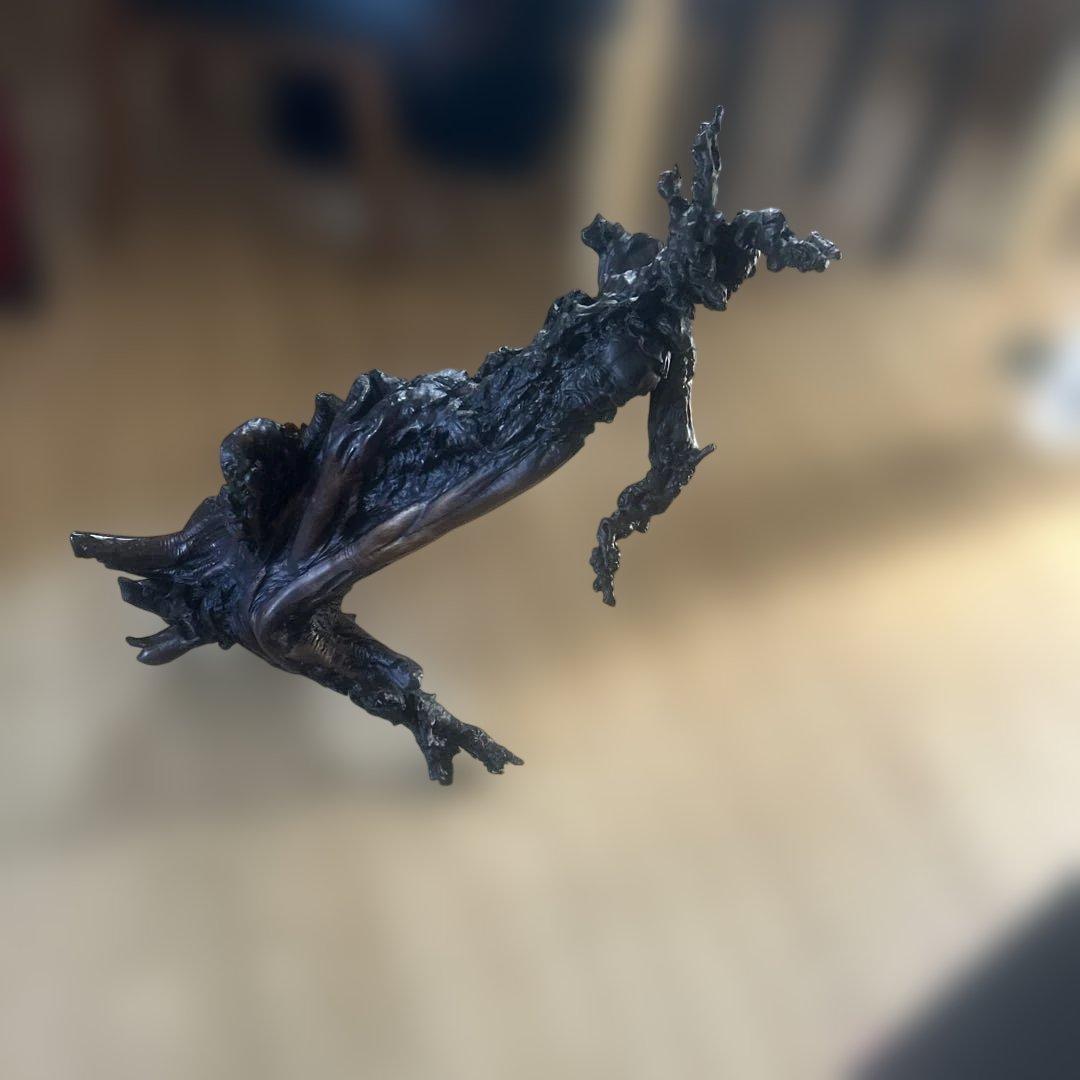 奇妙な流木オブジェ人物が彫刻あり 仏像 人形 香木 彫像 オブジェ 置物 インテリア 工芸品 美術品 A3104