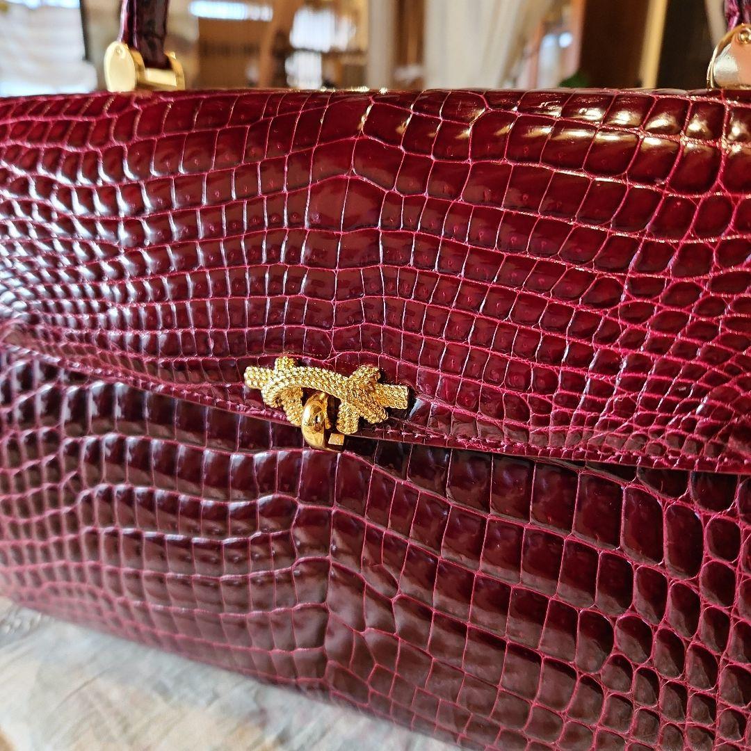 クロコダイル グレージング シャイニング ハンドバッグ