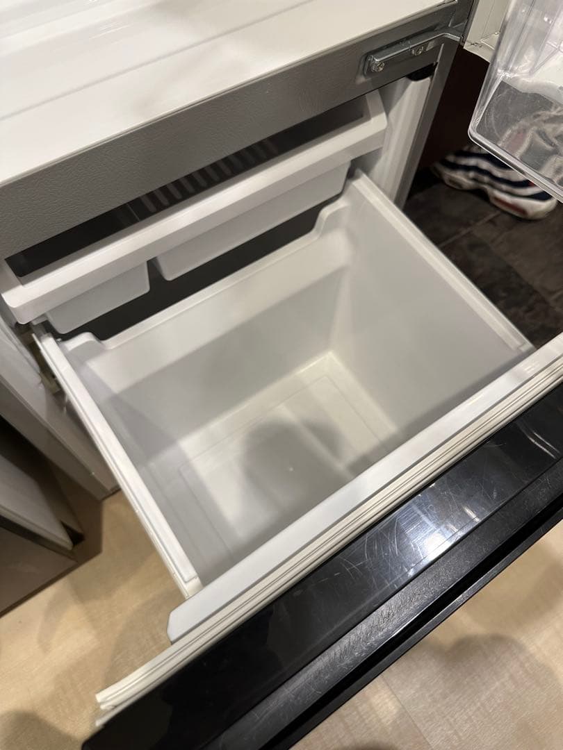 AQUA 2ドア冷蔵庫 シルバー　1人暮らしおすすめ　126L