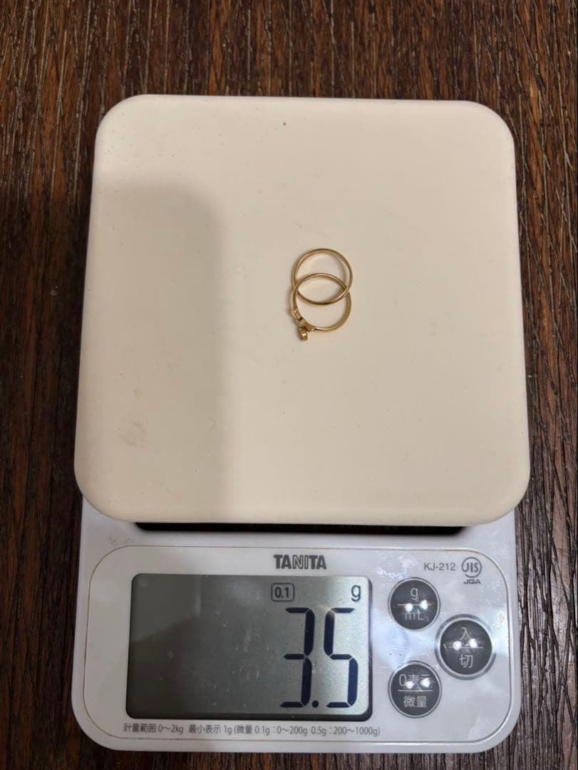 ピンキーリング　K18刻印あり　ルビー　リングダイヤ　サイズ5