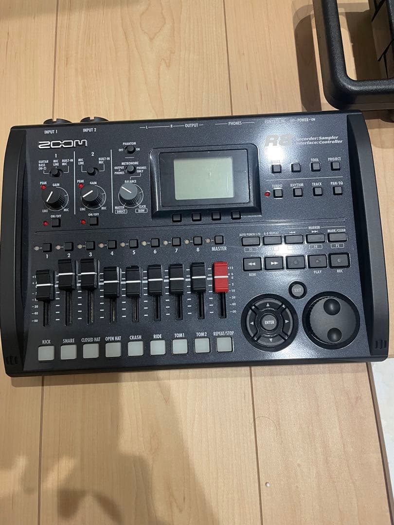 配信機器・PA機器・レコーディング機器 ZOOM R8