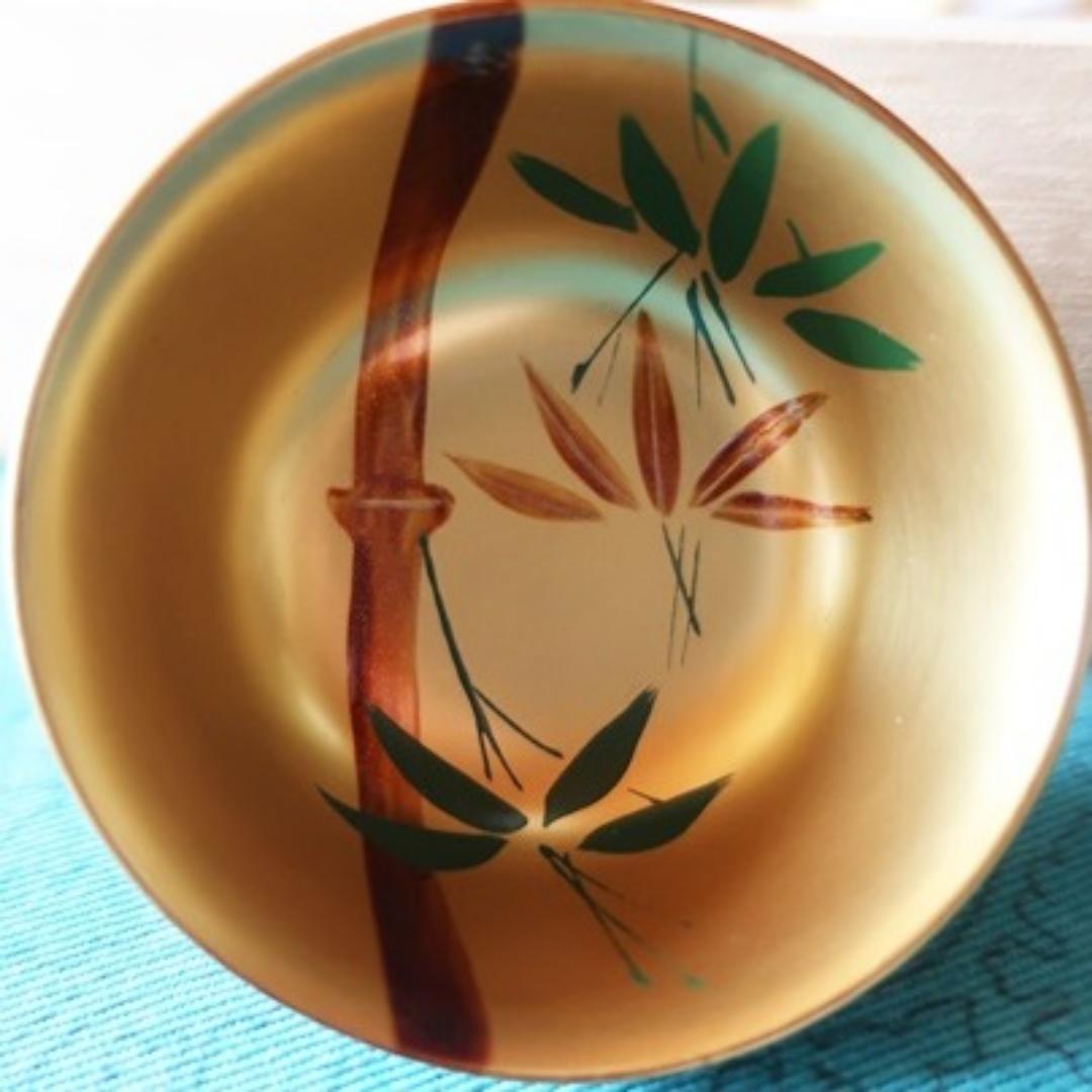 会津漆器 ぐいのみ金地 1.8 小盃 鶴亀松竹梅 (手描)日本製 Amazon.co.